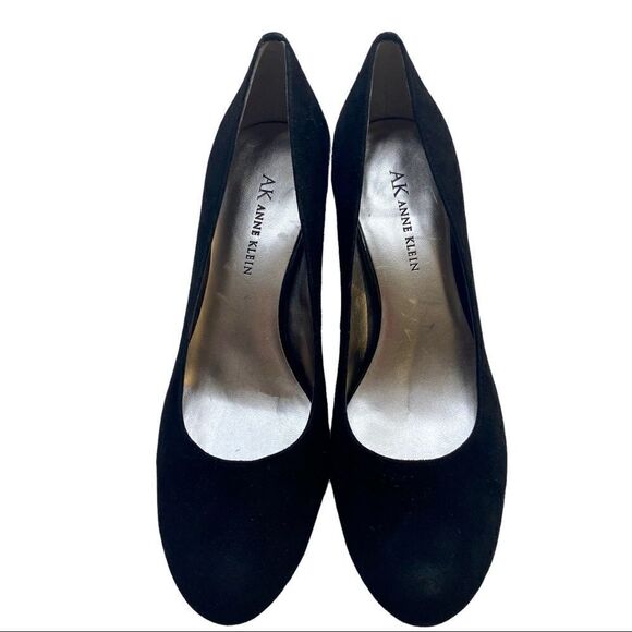 Anne Klein Black Suede Round Toe Pumps in ladies Sz 7M - Picture 2 of 5